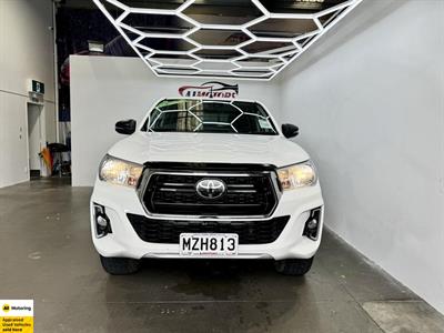 2020 Toyota Hilux - Thumbnail