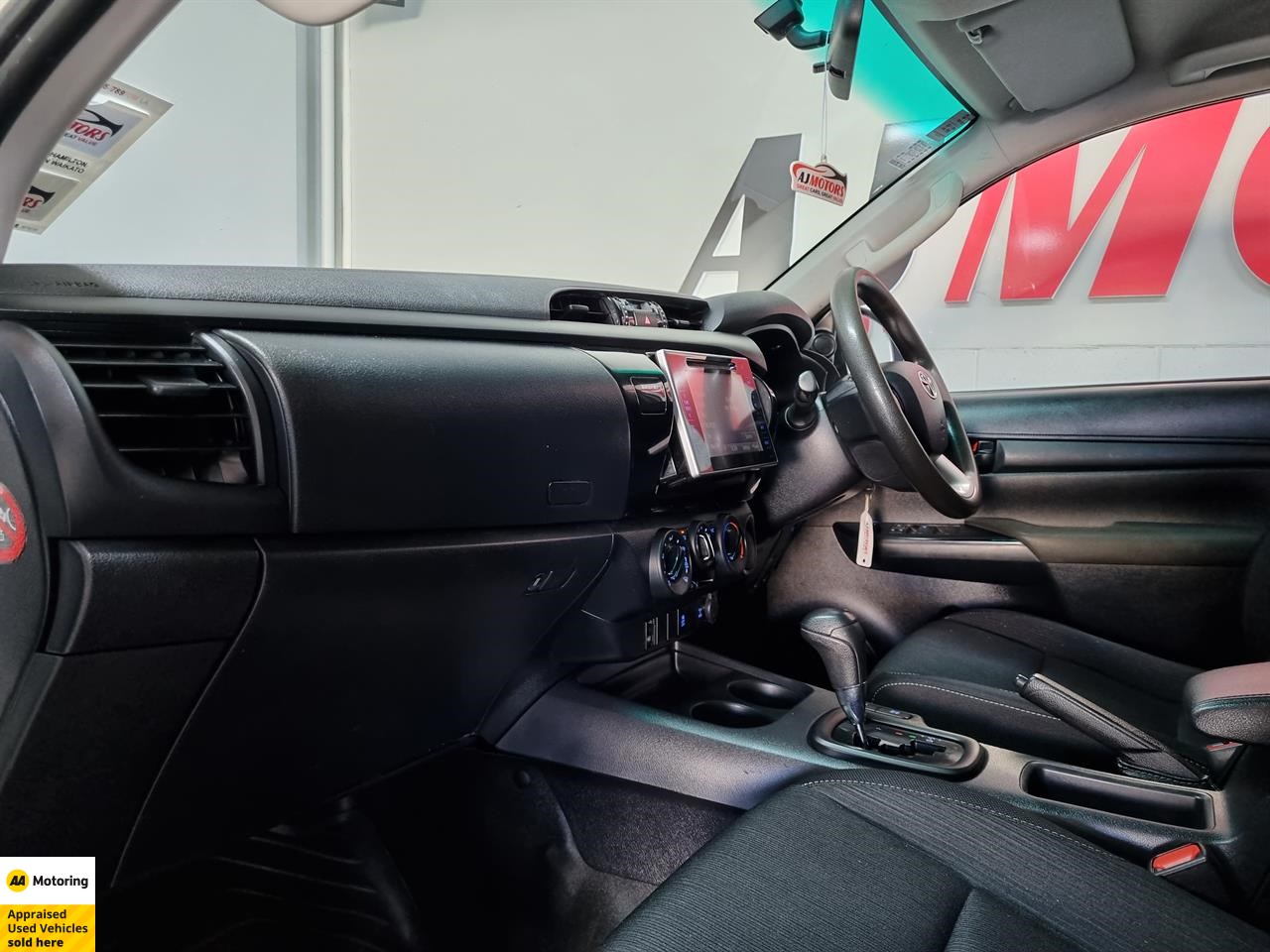 2019 Toyota Hilux