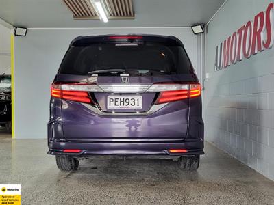 2015 Honda Odyssey - Thumbnail