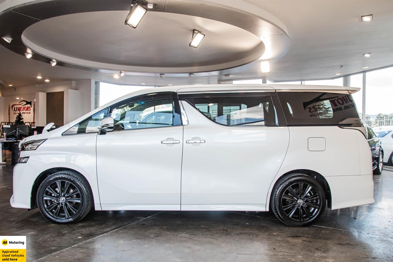 2015 Toyota Vellfire