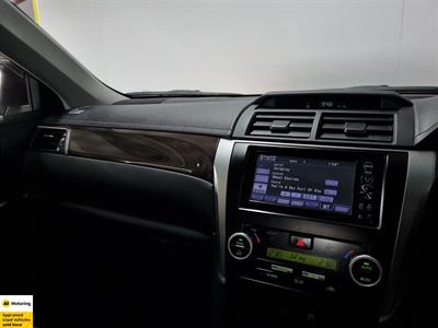 2012 Toyota Camry - Thumbnail