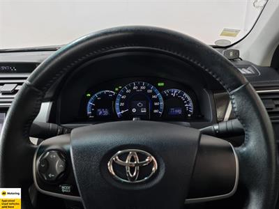 2012 Toyota Camry - Thumbnail