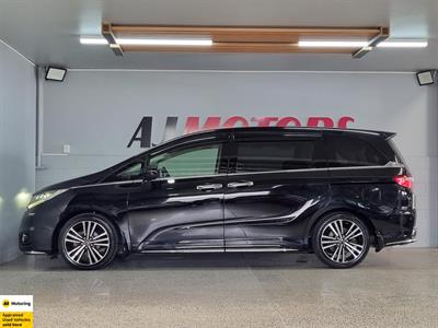 2014 Honda Odyssey - Thumbnail