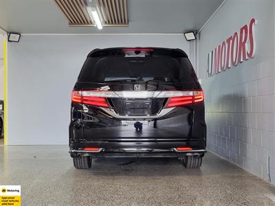 2014 Honda Odyssey - Thumbnail