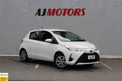 2019 Toyota Yaris - Thumbnail