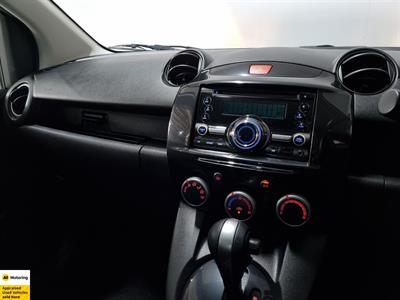 2013 Mazda Demio - Thumbnail