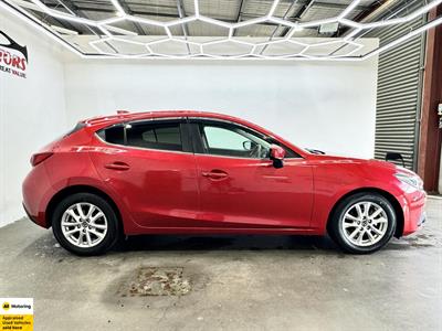 2014 Mazda Axela - Thumbnail