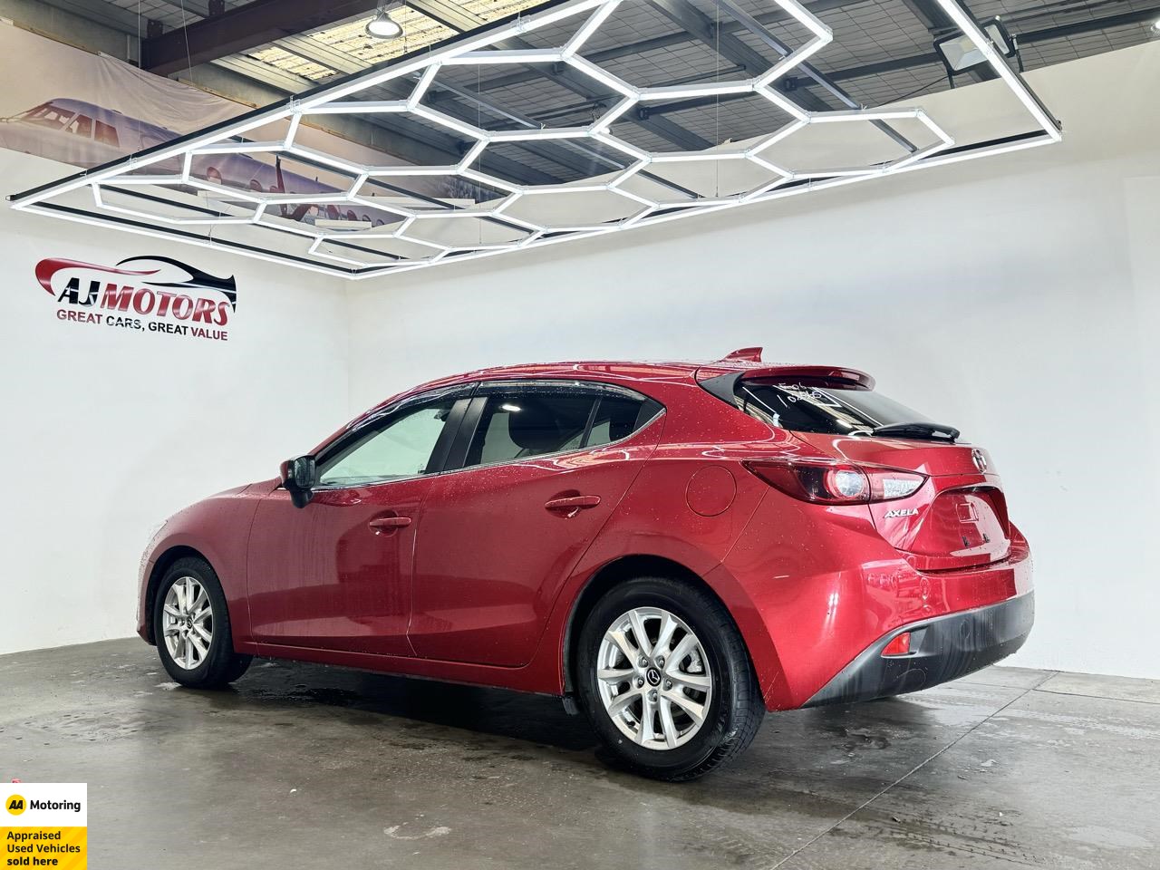 2014 Mazda Axela