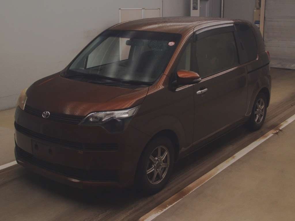 2012 Toyota Spade