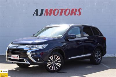 2019 Mitsubishi Outlander - Thumbnail