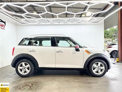 2012 MINI Cooper - Thumbnail