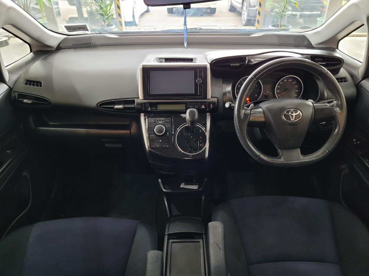 2013 Toyota Wish