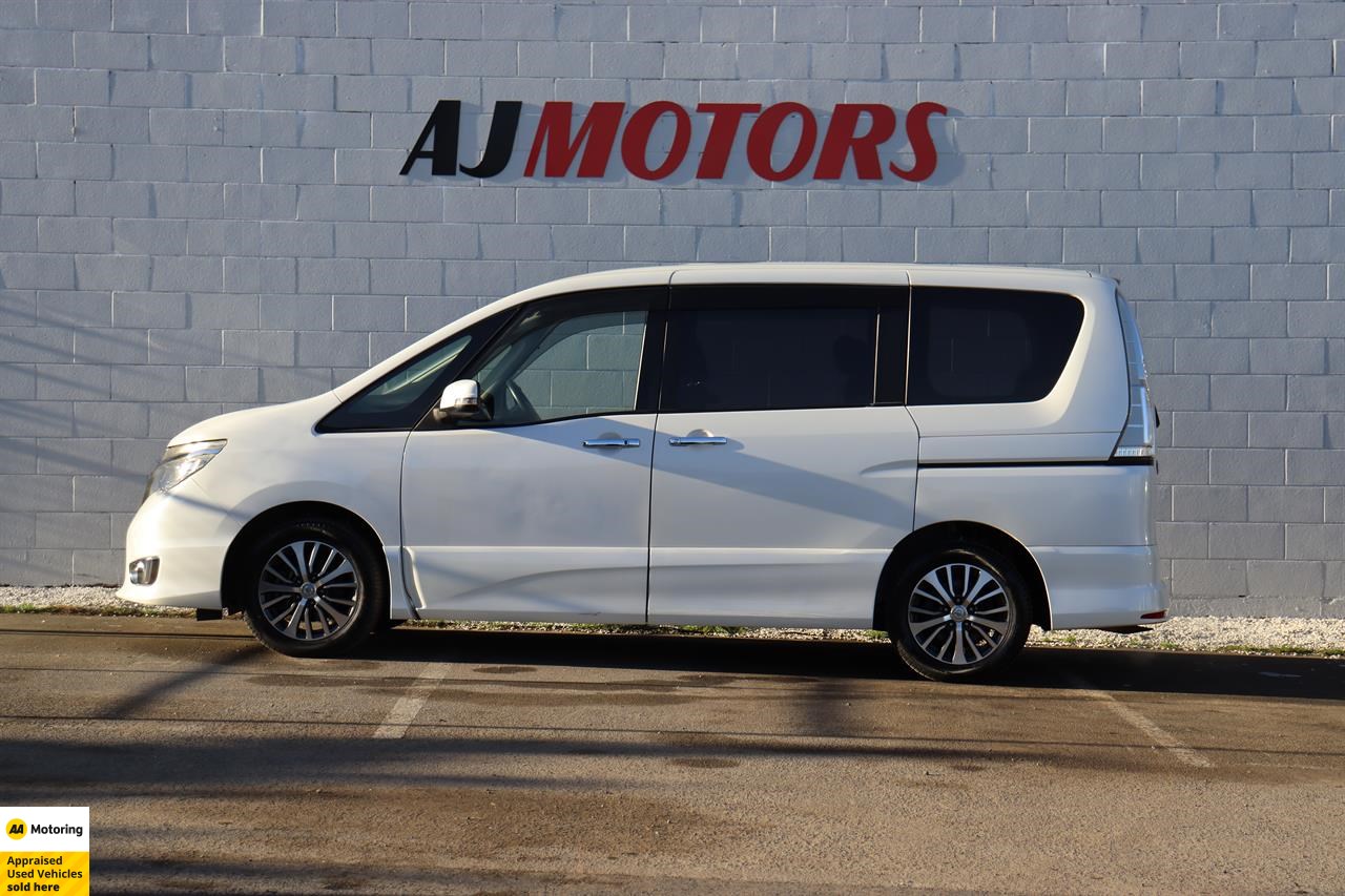 2014 Nissan Serena