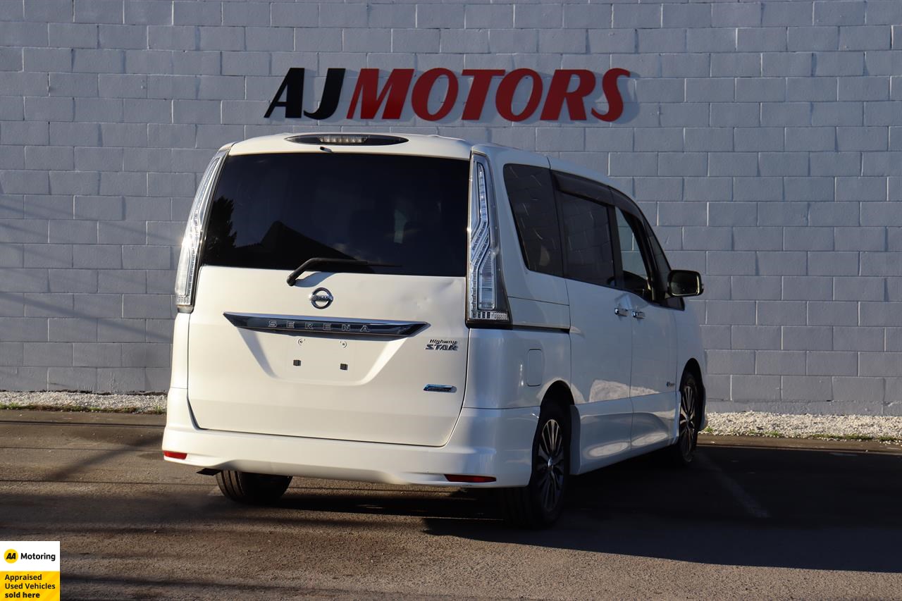 2014 Nissan Serena