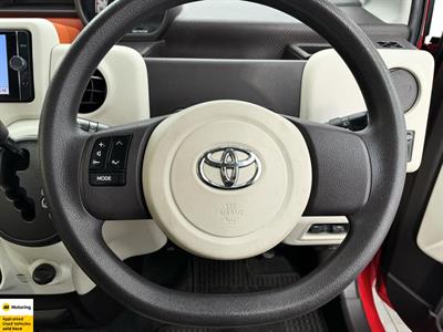 2012 Toyota Porte - Thumbnail
