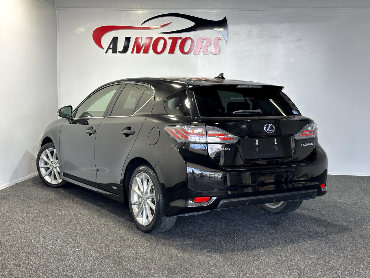 2012 Lexus CT200H