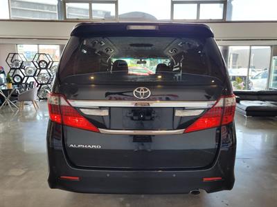 2012 Toyota Alphard - Thumbnail