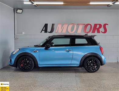 2016 Mini Cooper - Thumbnail