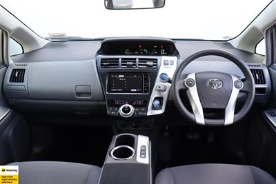 2013 Toyota Prius - Thumbnail