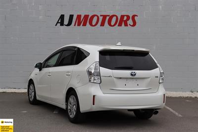 2013 Toyota Prius - Thumbnail