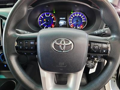 2019 Toyota Hilux - Thumbnail