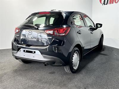 2015 Mazda Demio - Thumbnail