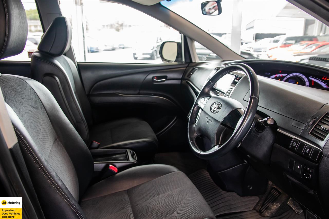 2015 Toyota Estima