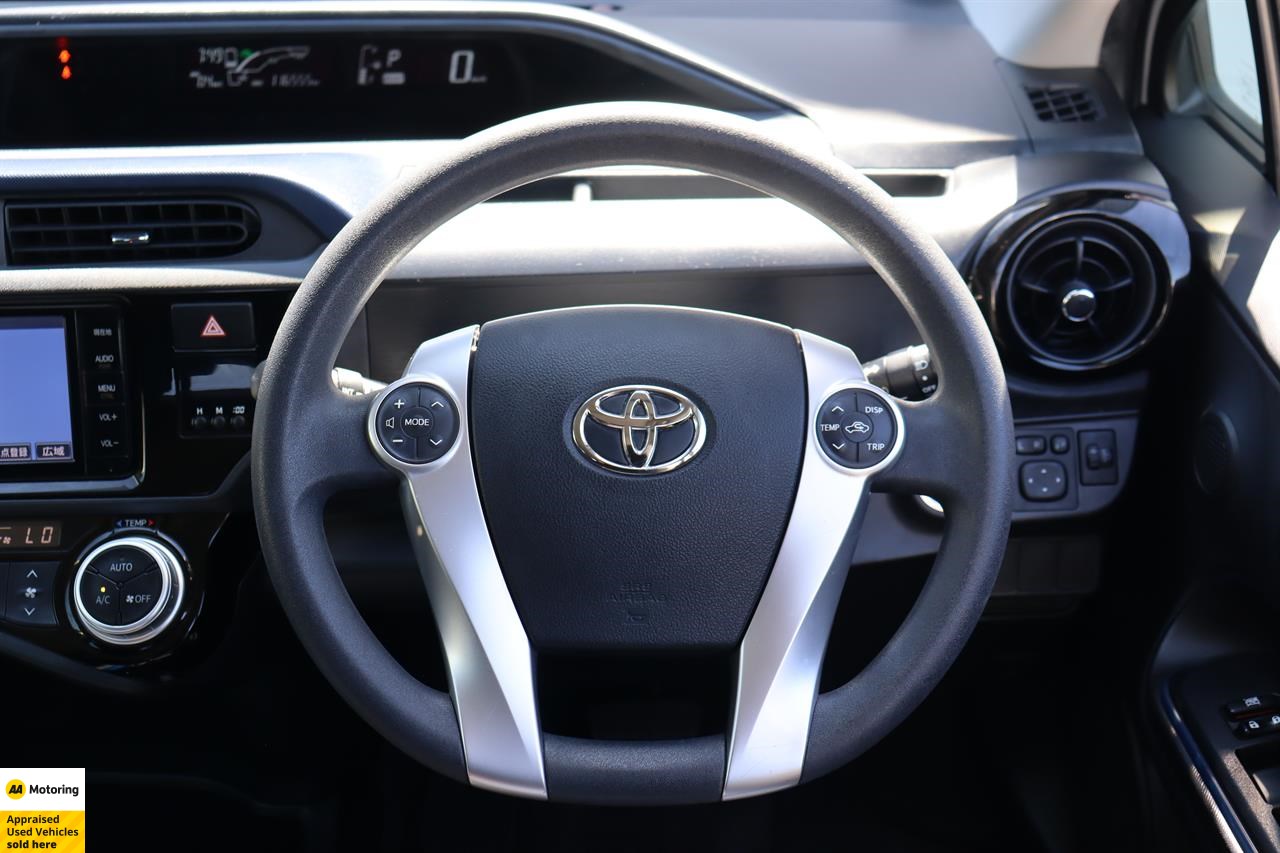 2015 Toyota Aqua