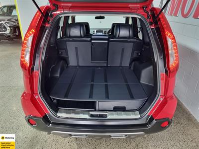 2012 Nissan X-Trail - Thumbnail