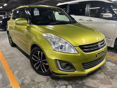 2015 Suzuki Swift - Thumbnail