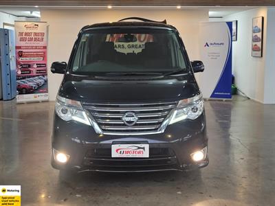 2016 Nissan Serena - Thumbnail