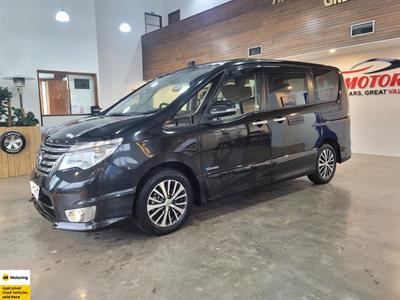 2016 Nissan Serena - Thumbnail