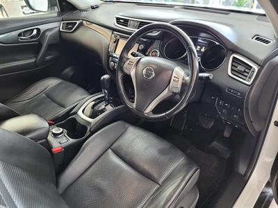 2014 Nissan X-Trail - Thumbnail