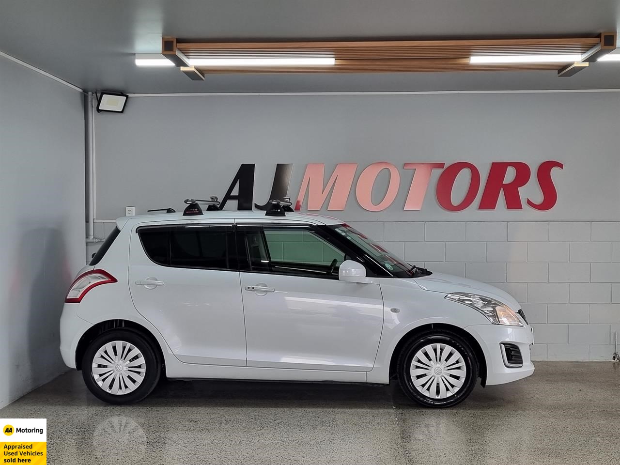 2014 Suzuki Swift