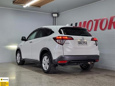 2014 Honda Vezel - Thumbnail