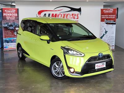 2015 Toyota Sienta - Thumbnail