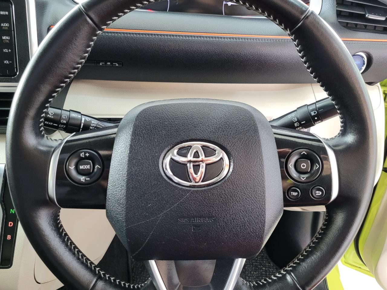 2015 Toyota Sienta