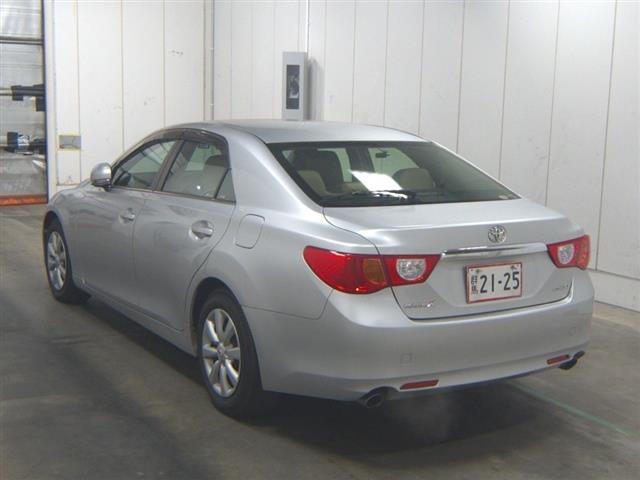 2012 Toyota Mark-X