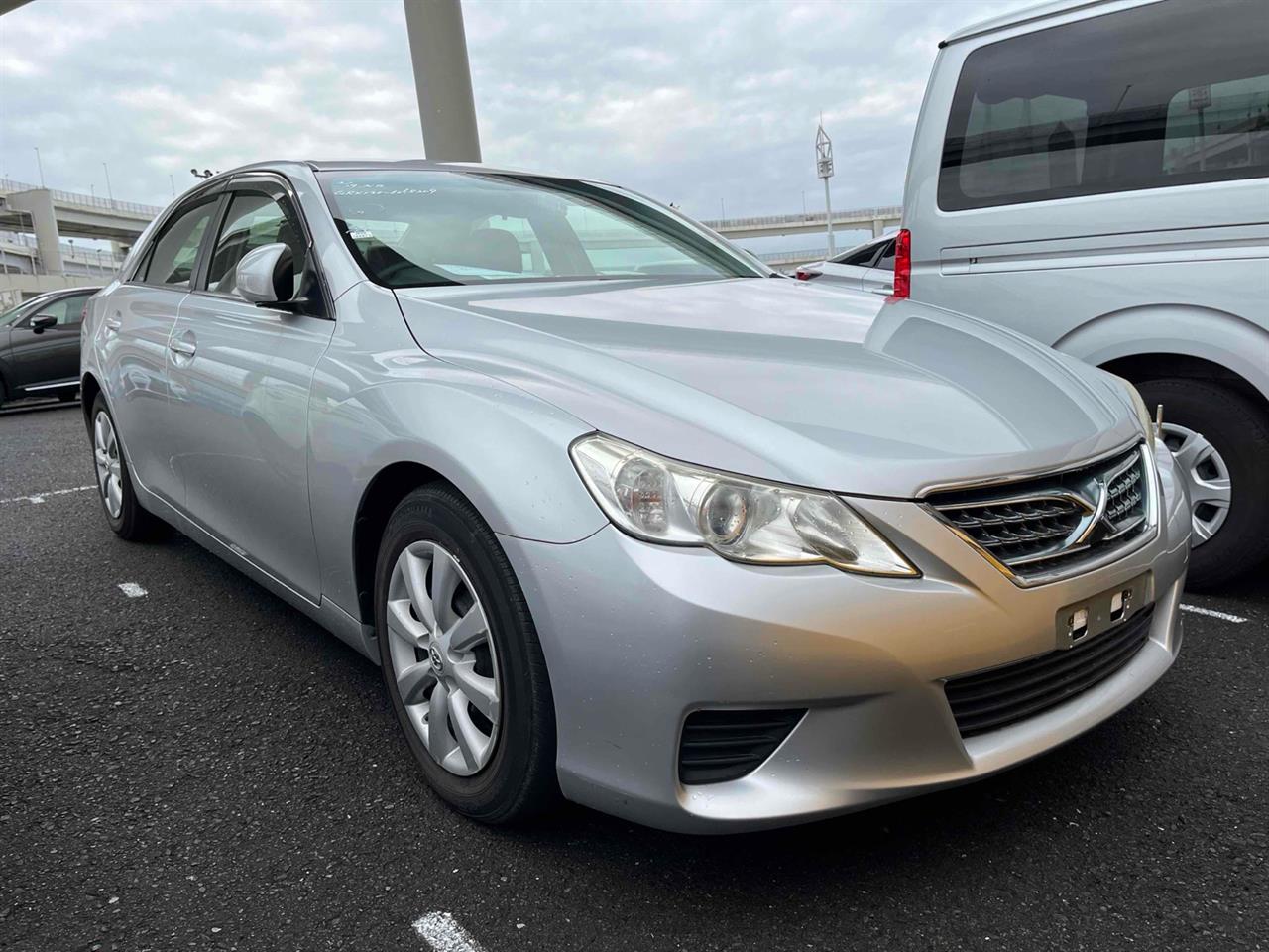 2012 Toyota MARKX