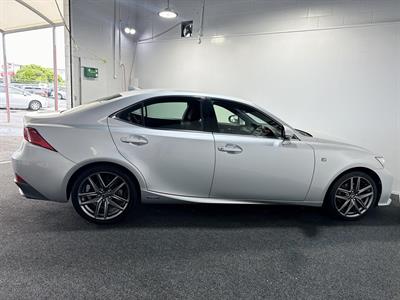 2014 Lexus IS - Thumbnail