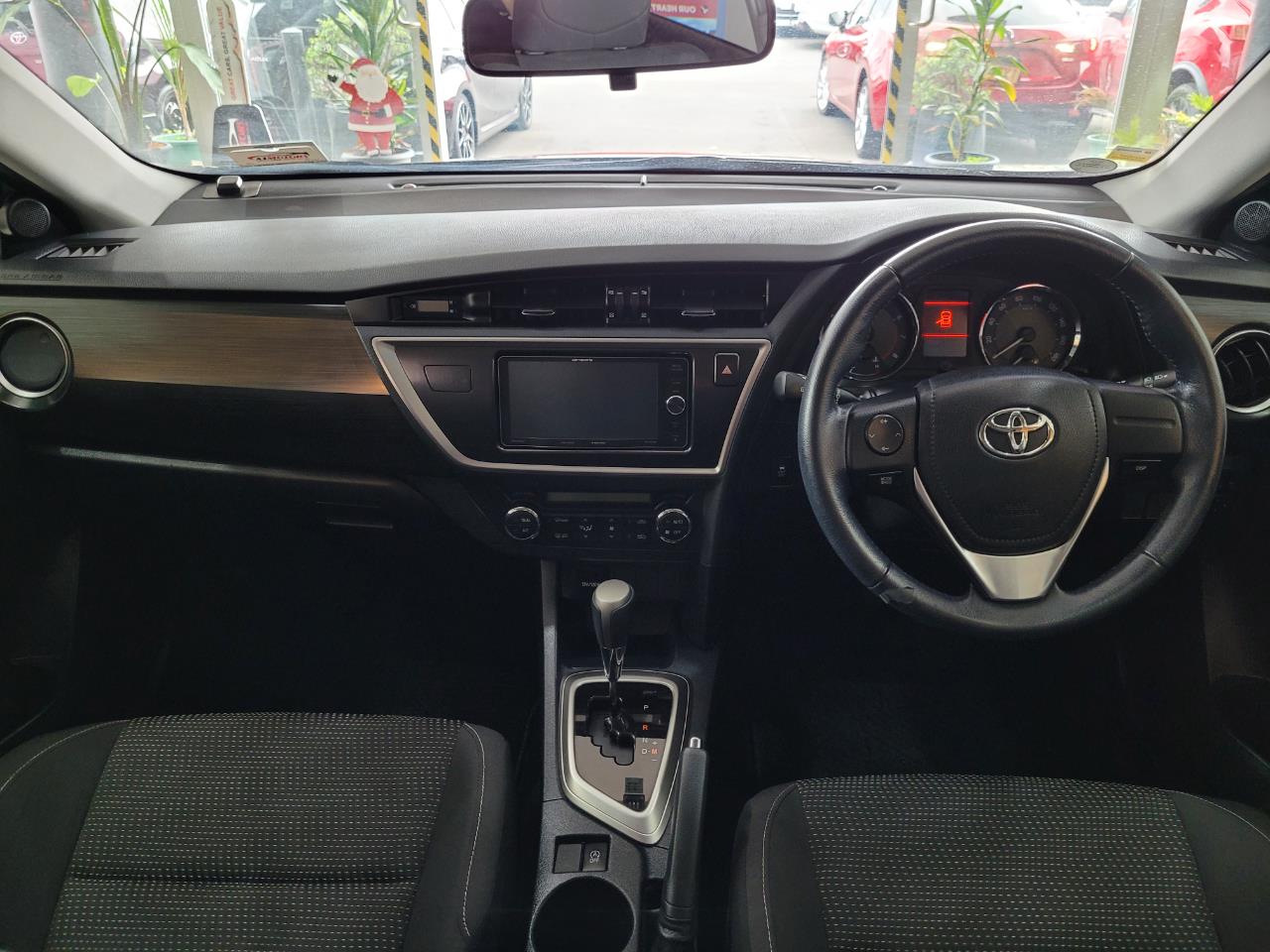 2013 Toyota Auris