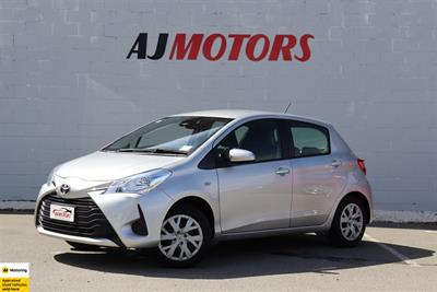 2019 Toyota Yaris - Thumbnail