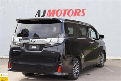 2017 Toyota Vellfire - Thumbnail