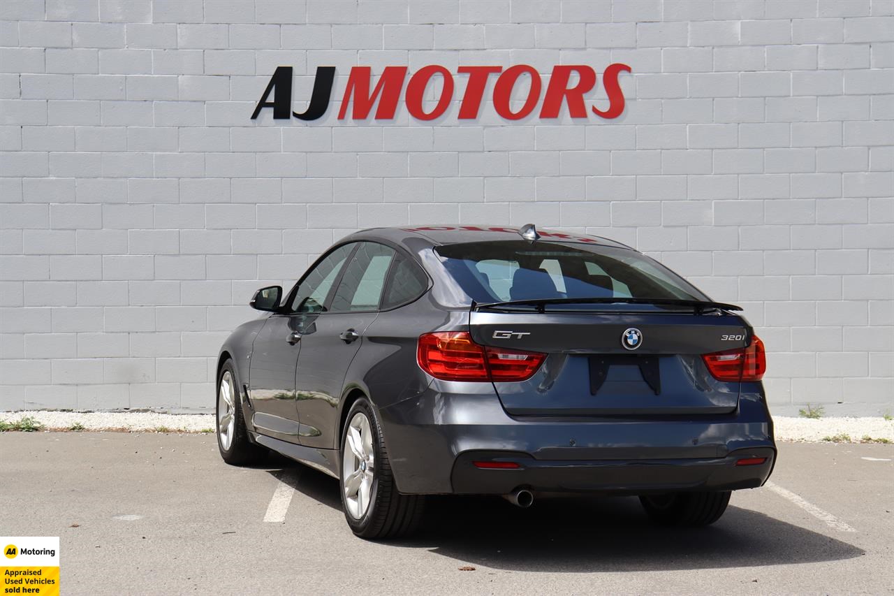 2014 BMW 320i