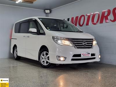 2015 Nissan Serena - Thumbnail