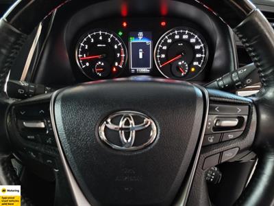 2017 Toyota Vellfire - Thumbnail