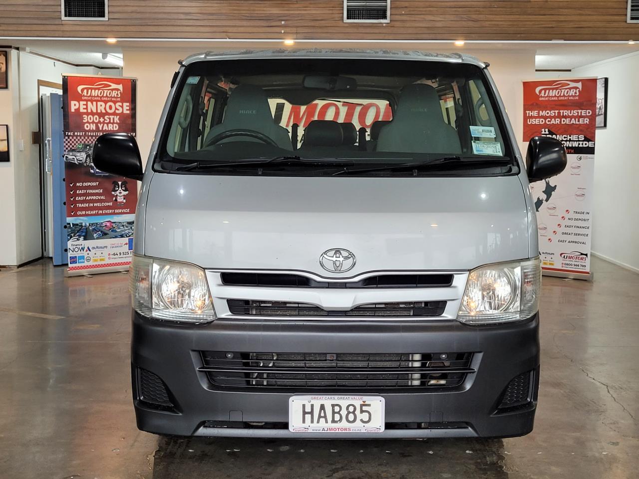 2013 Toyota Hiace