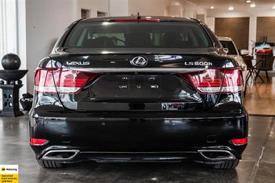 2015 Lexus LS 600 - Thumbnail