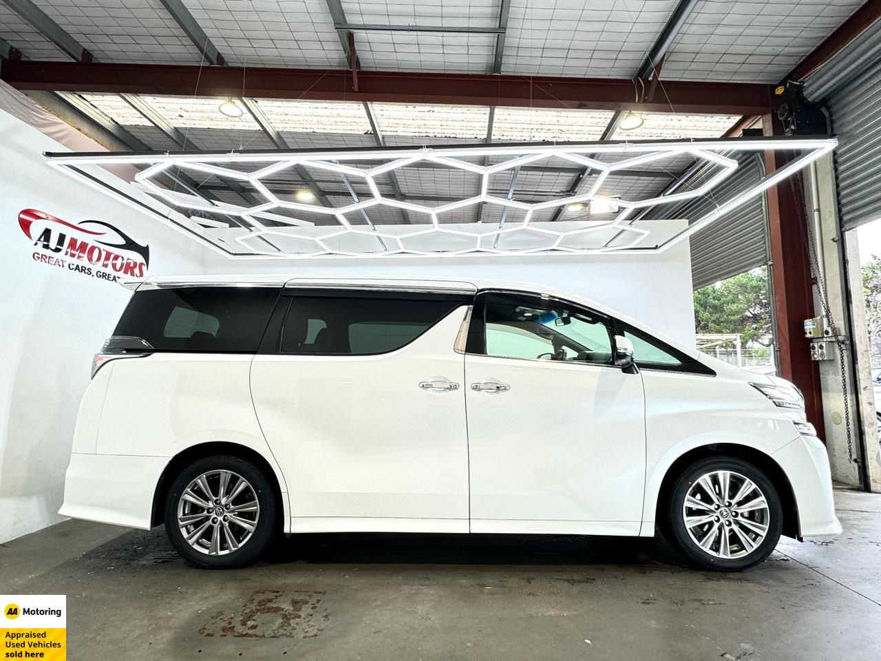 2016 Toyota Vellfire