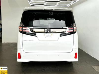 2016 Toyota Vellfire - Thumbnail